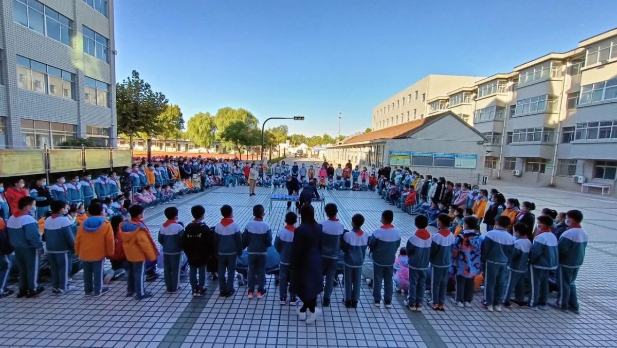 淄博经开区南定小学五4中队荣获全国红领巾中队称号